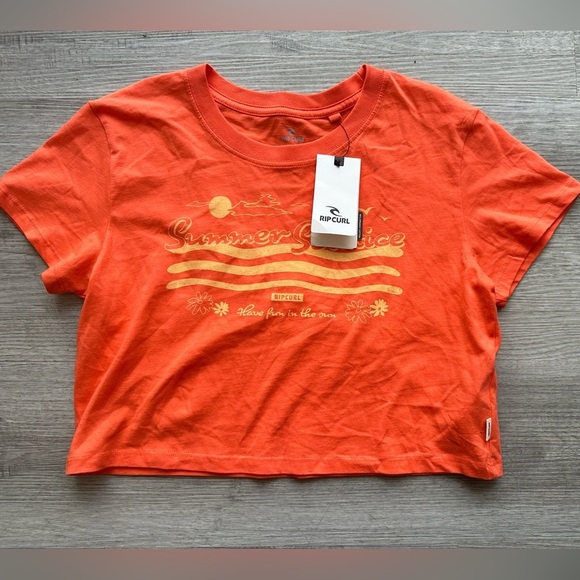 Rip curls crop top Sz M beach 🏝️ 🏖️ - Picture 1 of 4
